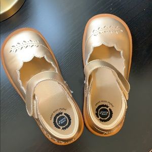 ALMOST NEW Livie & Luca rose gold Mary Janes SZ 12